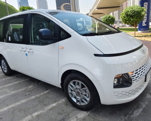 Hyundai Staria Car Rental Slide 5